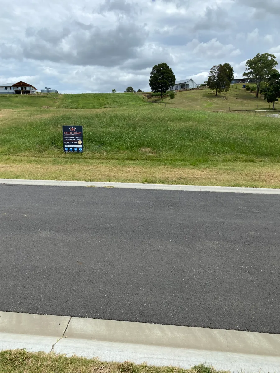 Overgrown acreage block before slashing at Regency Downs QLD
